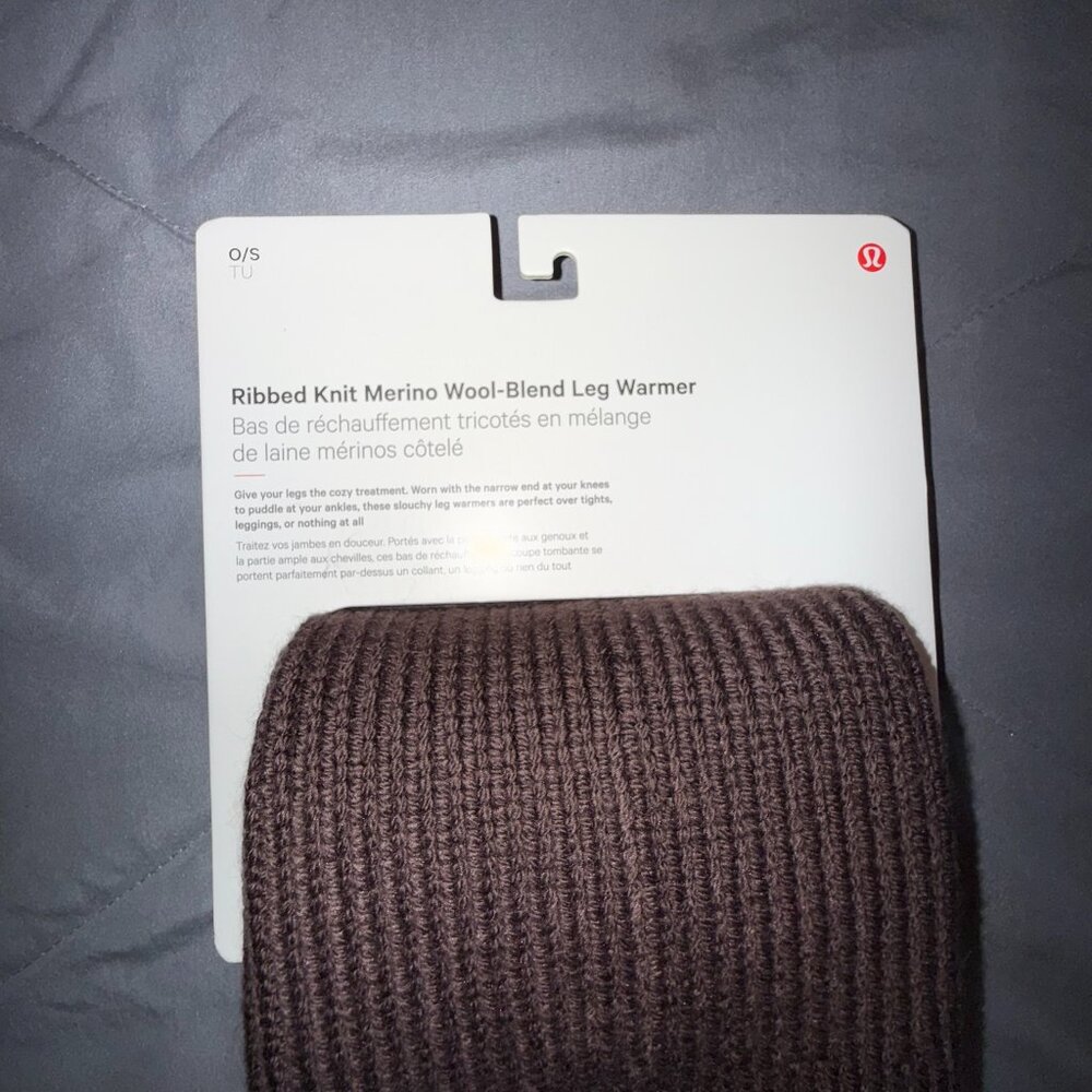 Ribbed Knit Merino Wool-Blend Leg Warmer